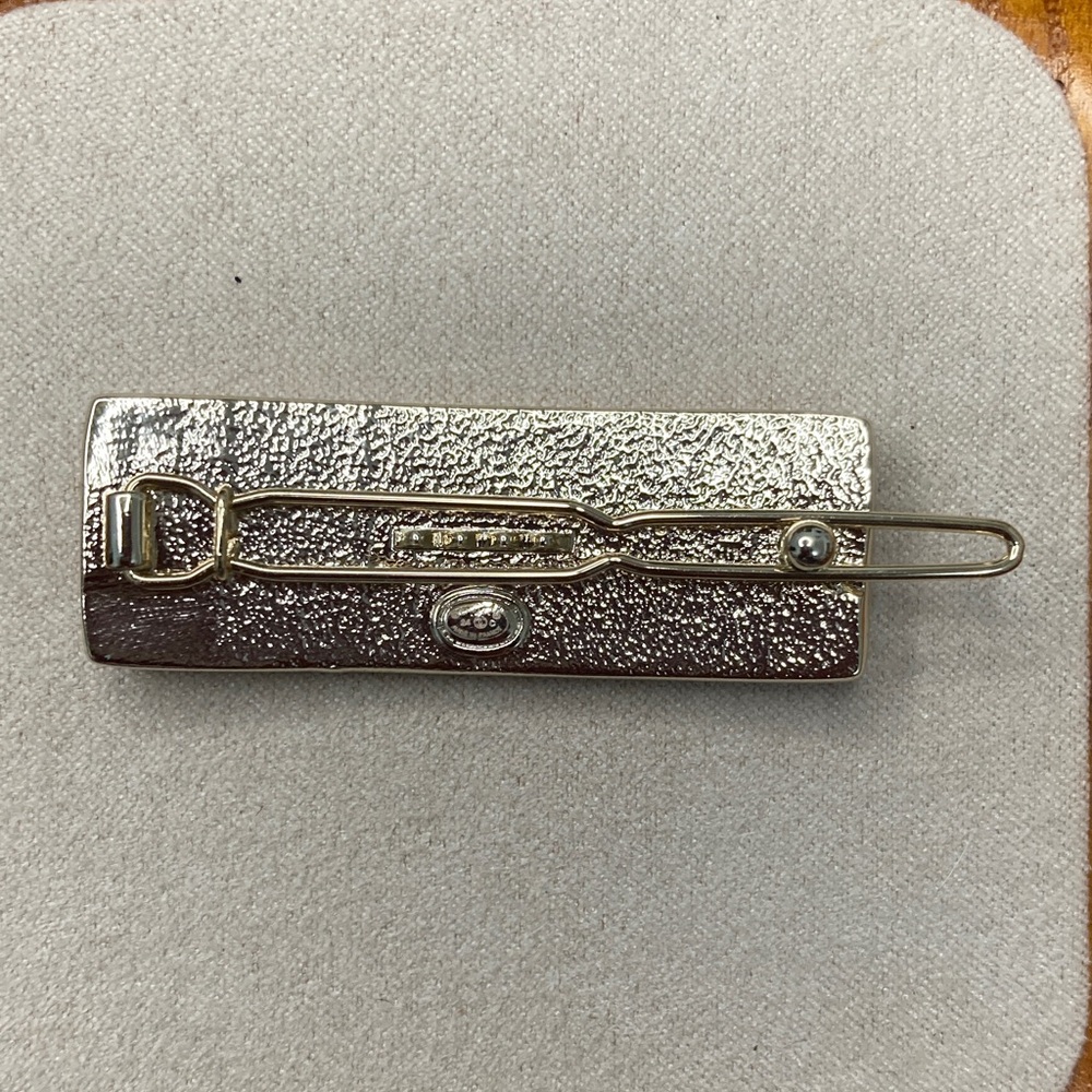 CHANEL Navy and Silver Logo Hair Clip - Picture 3 of 4